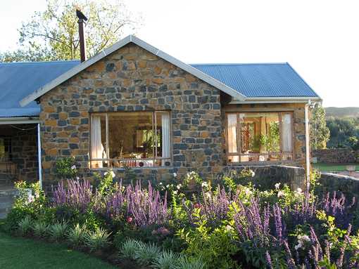 Farmhouse - Drakensberg Gardens