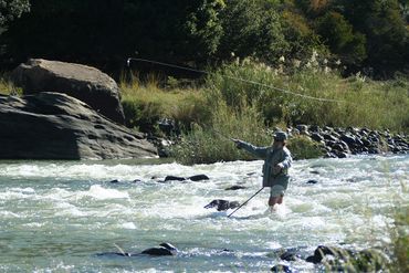 During winter months, the Tugela River cleans up considerably and fishing for the Natal Yellow fish becomes a key attraction.
