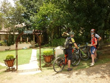 A stop-off at Berghouse before doing the Leopards loop.