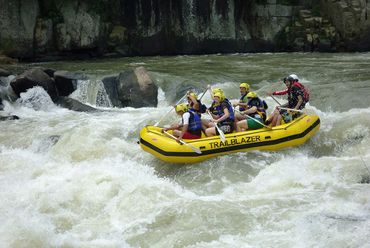 In good months, the Umko offers the warmest high-volume white-water south of the Zambezi