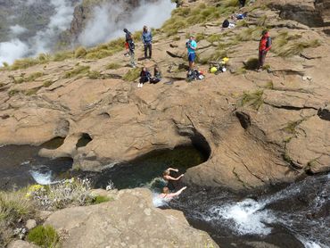 During summer months, a dip in one of the Tugela pools before it plunges over the edge, may be enticing.